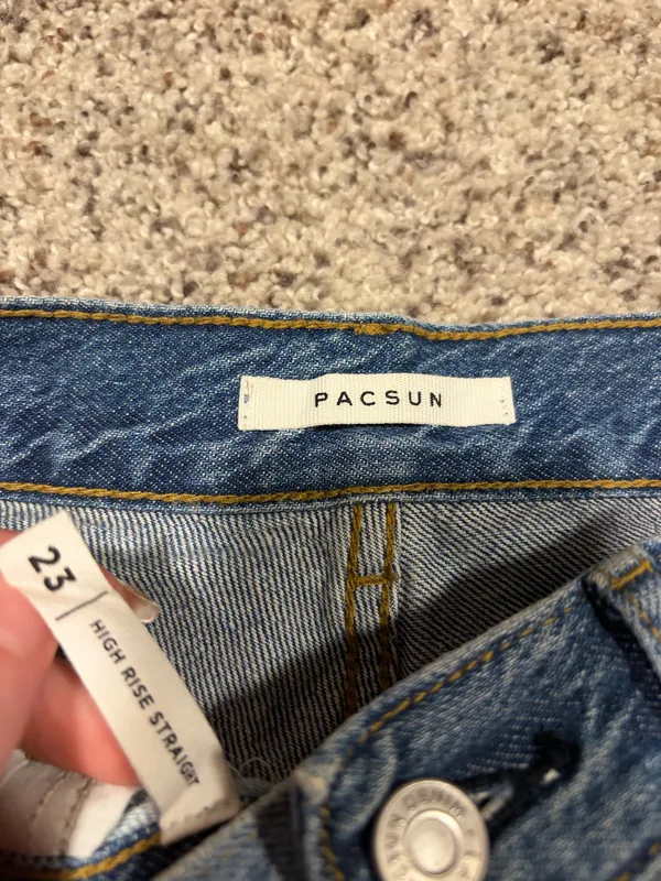 jeans  - Image 2