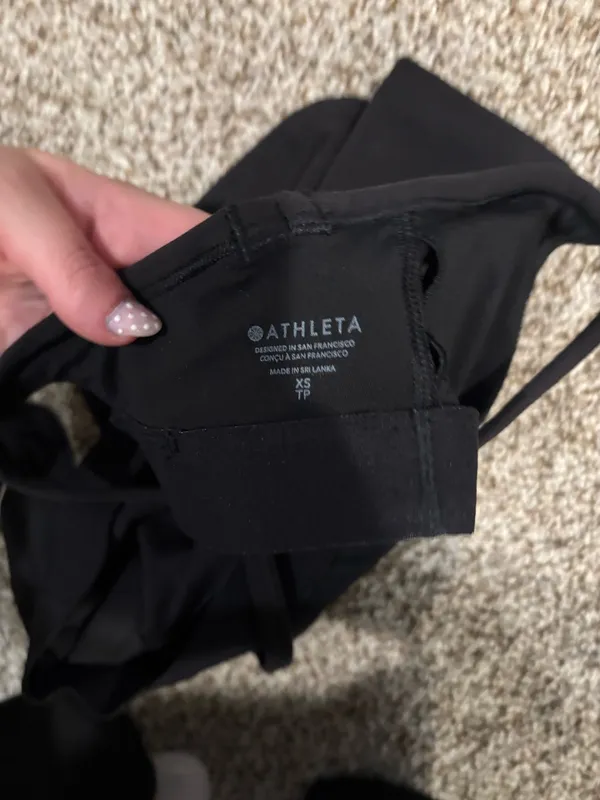 Athleta Vital bra Tank - Image 4