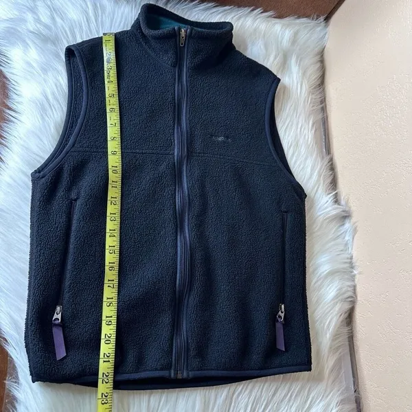 Patagonia Sherpa Full Zip Vest Size XS - Image 8