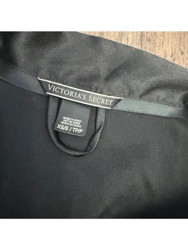 Victoria's Secret Black Robe XS /S - Image 5