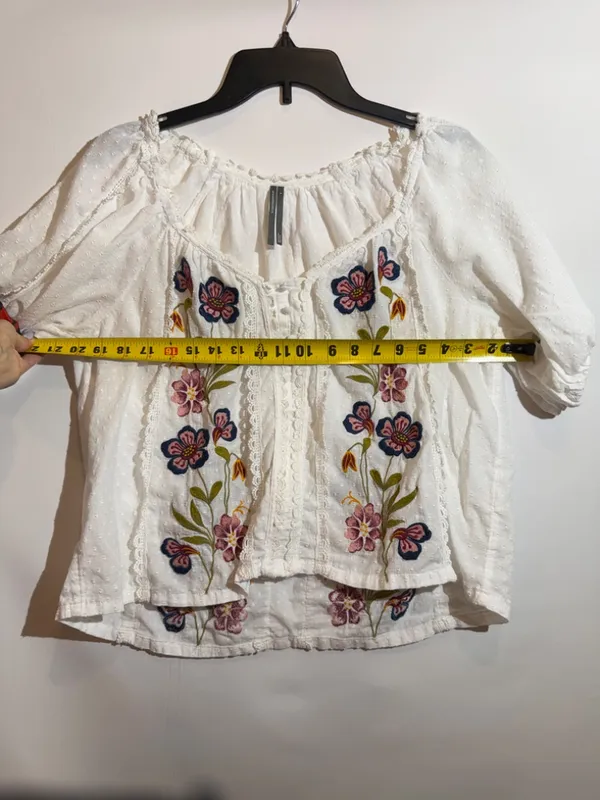 Anthropologie Embroidered Puff Sleeve Swing Floral Blouse Boho Cotton Top Size M - Image 6