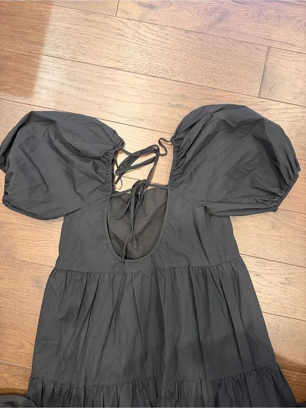 Moodie Black Puff Sleeve Midi Tiered Dress Size Large - C11-434 - Image 10