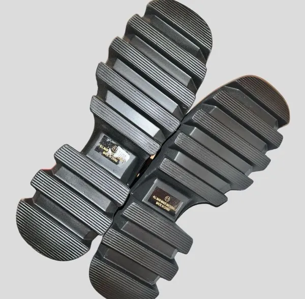 Black Chunky Platforms Size 11 - Image 8