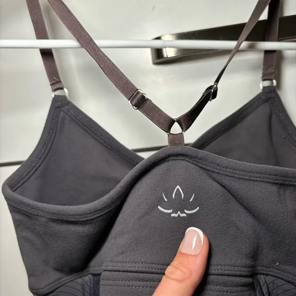 Beyond Yoga Grey Tank Top - Image 3