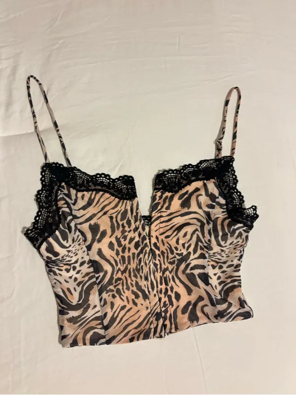 Princess Polly Black & Tan Lace Trim Animal Cami - Image 2