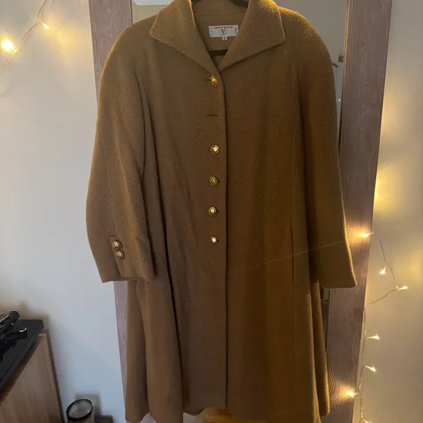 Valentino Garavani Coat - Image 2