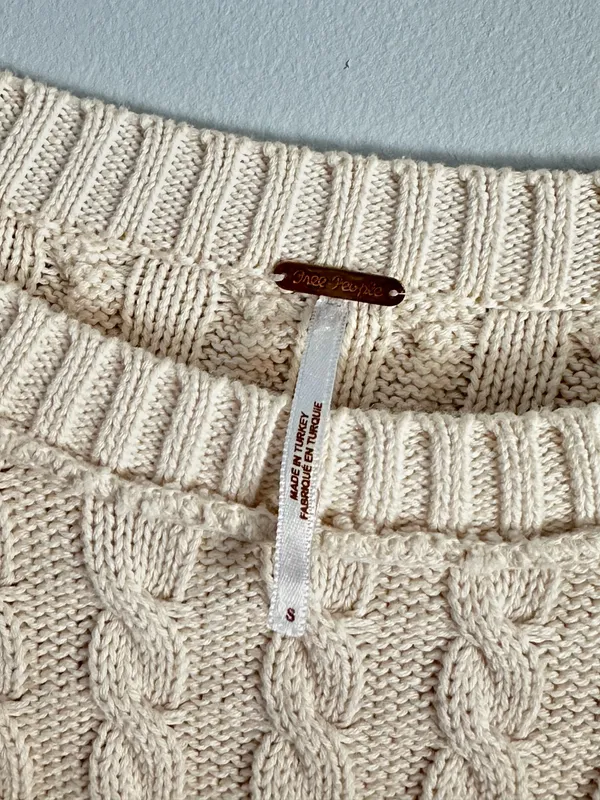 Free people sweater  - Image 3