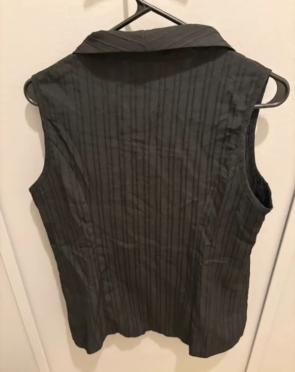SHEIN Black Pinstripe Sleeveless Blazer Vest - Image 4