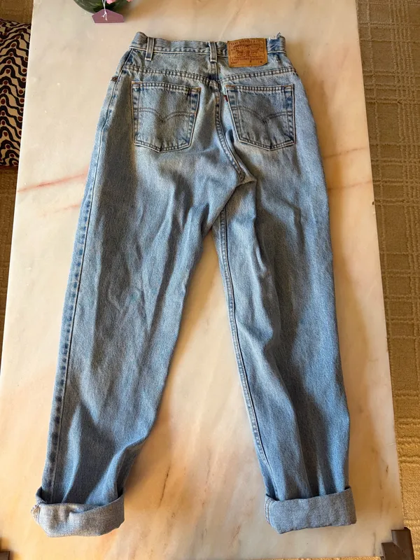 Levi’s 550 Mom Jeans - Image 2