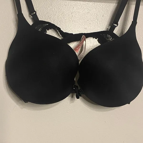 Victoria's Secret Angels Black Lace Bra - Image 7