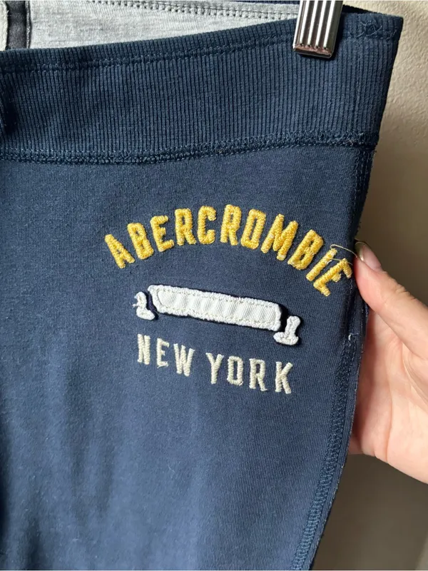 Abercrombie & Fitch Navy Blue Low Rise Sweatpants - Image 2