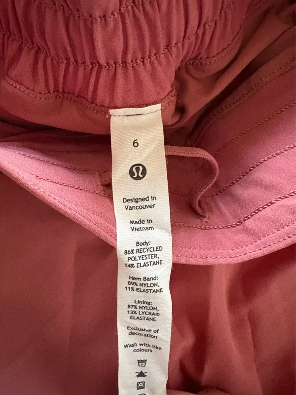 Lululemon Hotty Hot High-Rise Skirt - Image 3