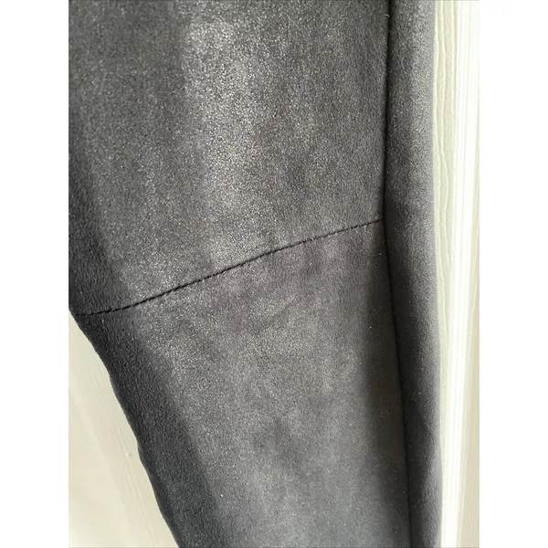 7 For All Mankind Faux‎ Suede Skinny Pants Womens Size 27 Black Coated Ankle - Image 4