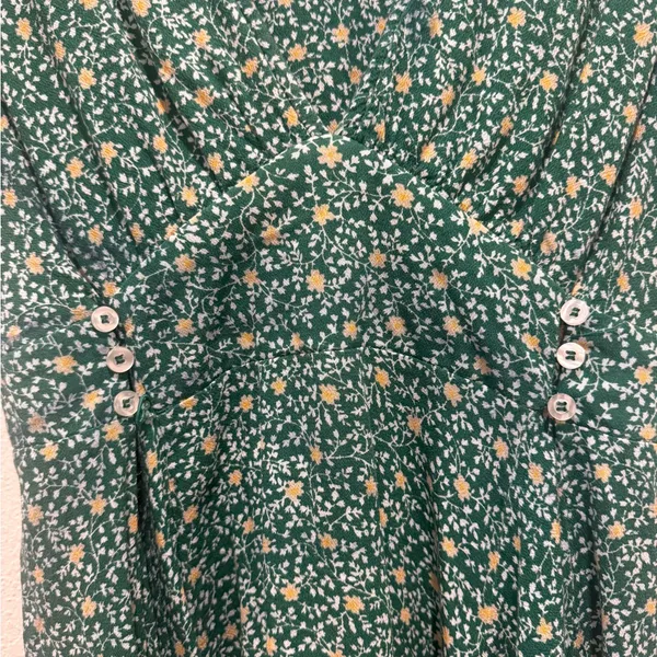 FREE PEOPLE Ditsy Floral Mini Dress‎ in Green size Medium 90s - Image 5