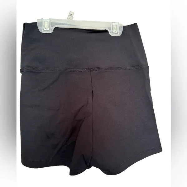 Capezio high waisted fold over dance shorts‎ size M - Image 2