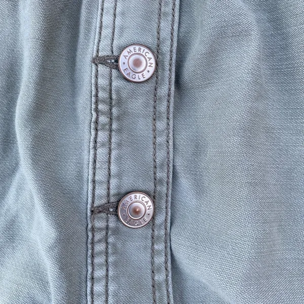 American Eagle size 4 green button up mini skirt western concert country denim - Image 4