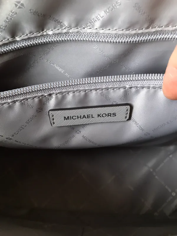 Michael Kors Purse - Image 10