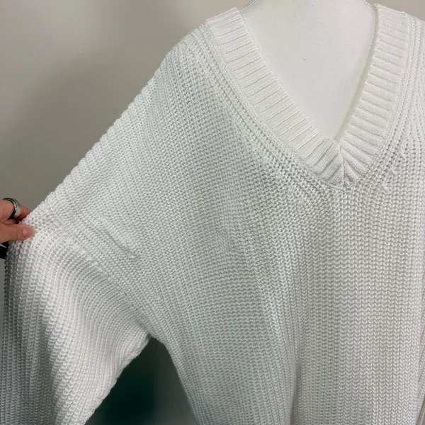Banana Republic Cream White Oversized Chunky Knit V-Neck Sweater 100% Cotton Lrg - Image 5