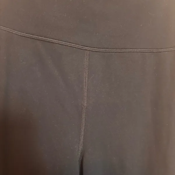 Golden Aritzia Lux‎ Women’s Joggers Pockets Casual Workout Stretch Black Size 4 - Image 2