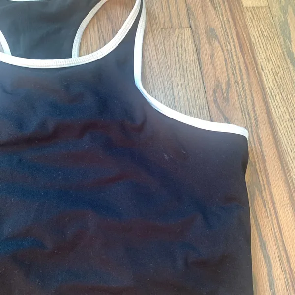 Fabletics sports bra black - Image 3