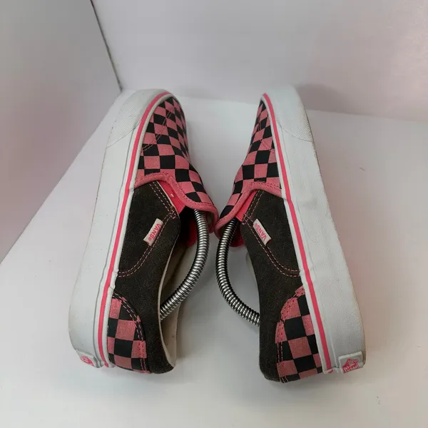 Vans Womens size 6.5 Vans Slip-On Checkerboard Skate Shoe Pink Black Grunge - Image 8