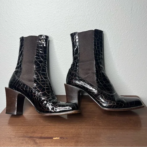 VTG Michael Perry Dark Brown Leather Crocodile Square Toe Block Heel Ankle Boots - Image 6
