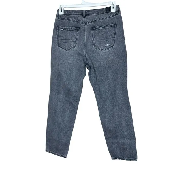 American Eagle Gray Distressed Mom Jeans Size‎ 10 short - Image 5