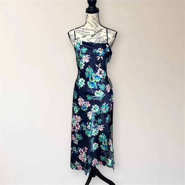 ASTR The Label Midnight Navy Satin Floral Midi Dress‎ S Autumn Wedding Guest NWT - Image 2