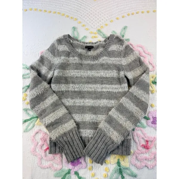 FANG Grey White Striped Fuzzy‎ Knit Crew Neck Sweater Womens Medium Pullover - Image 2