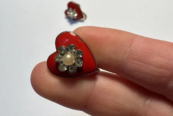 Vintage Coro Red Enamel Heart Rhinestone Screw On Non Pierced Earrings - Image 2