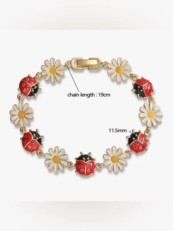 Daisy & Ladybug Gold - Image 2