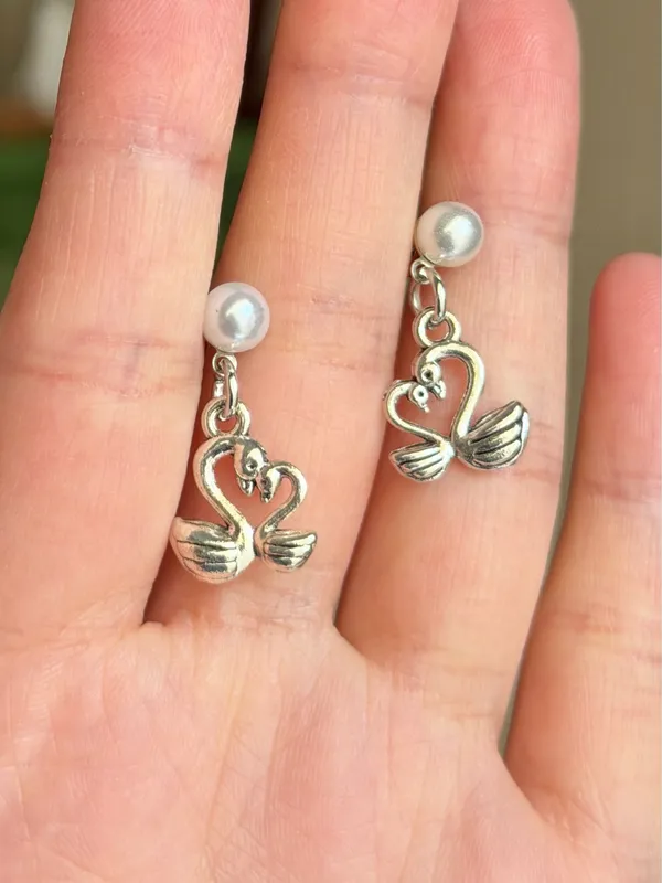 Handmade fairy whimsy cottage swan dangle earrings  🦢🩵 - Image 3