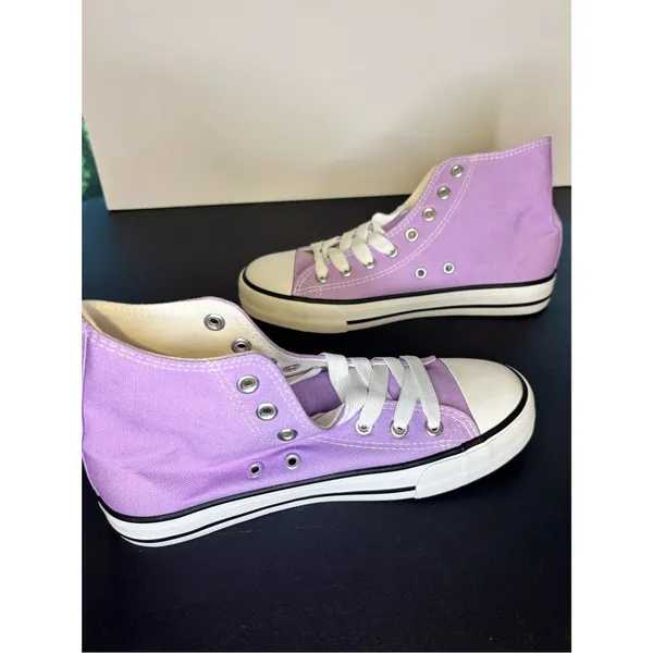 Lavender High-Top Canvas Sneakers - Women's Casual Shoe Size 6 NWOT - Image 7