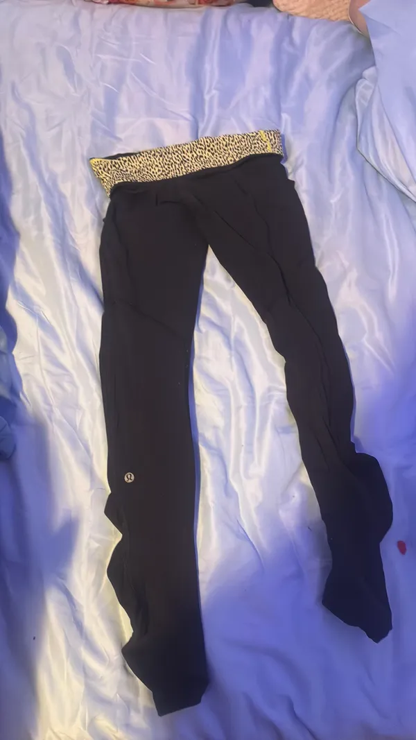 Lululemon Leggings - Image 4