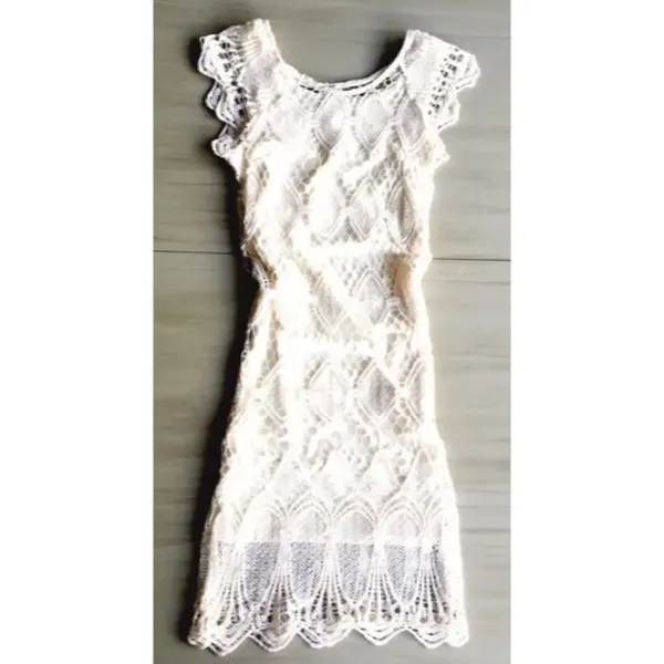 ✨HP✨Off white Crochet Dress✨ - Image 3