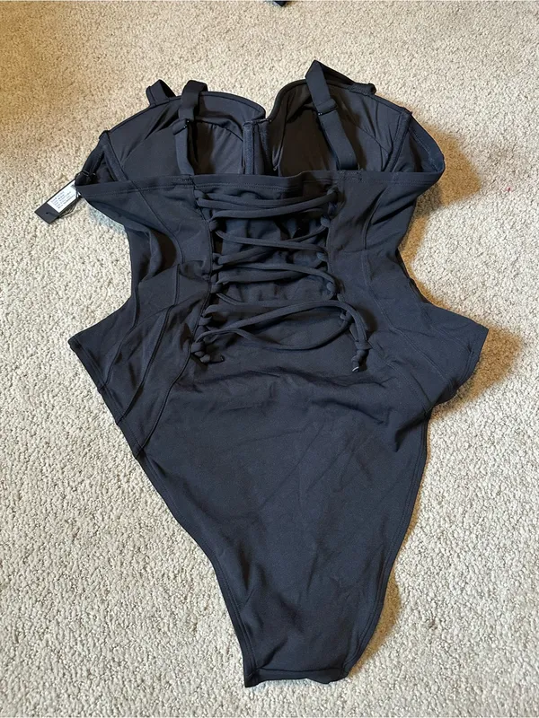 NWT TA3 Lushy Hi Cut black extra large black d/dd cup Size XL - Image 4