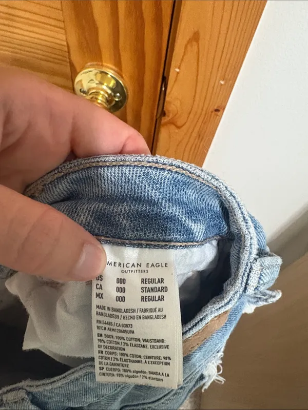American Eagle Comfort Stretch Waistband Distressed Mom Jeans Size 000 - Image 8