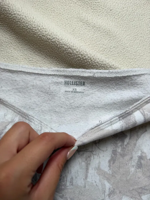 Hollister White Camo Sweat Set - Image 3