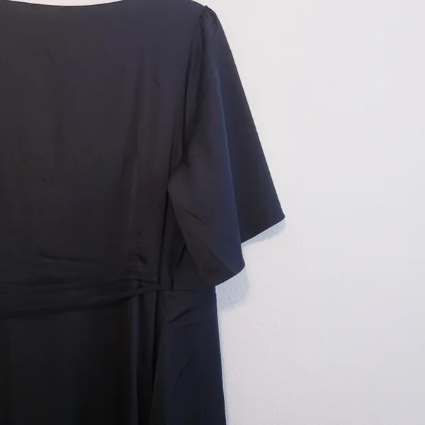 Baltic Born Vara Satin Maxi Wrap Dress Short Sleeve New Without Tags - Image 10