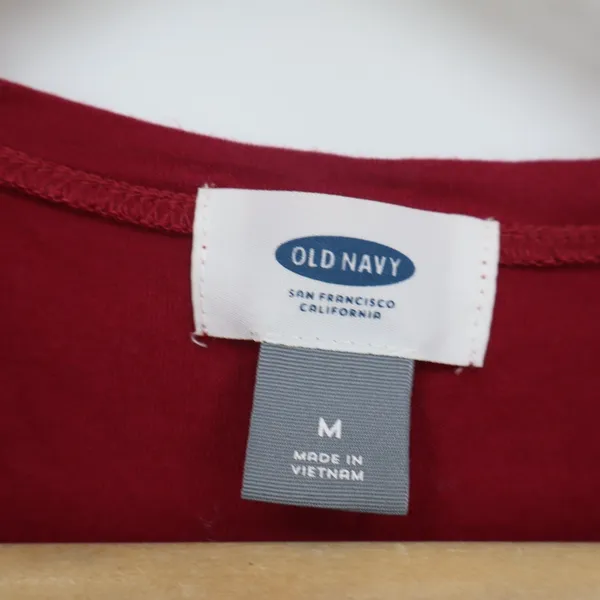 Old Navy T Shirt Women Medium Maroon Ruffled Hem Round Neck Long Sleeve Pullover - Image 3