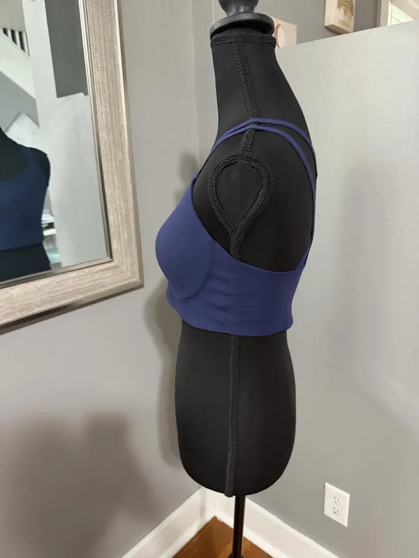 OFFLINE Aerie Real Me Hold Up Strappy Athletic Performance Sports Bra Navy M DD - Image 4