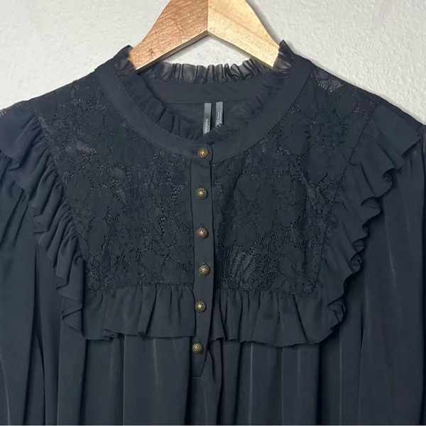Anthropologie Black Victorian Lace Ruffle Trim Peasant Blouse Size XL Whimsigoth - Image 4