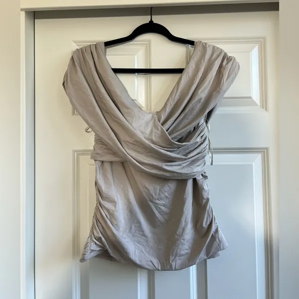 Abercrombie Off-The-Shoulder Ruched Wrap Top - Image 2