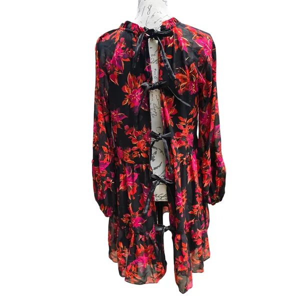 Vince Camuto Red Floral Open Back Tie Mini Dress Black Gold Metallic‎ Small - Image 4
