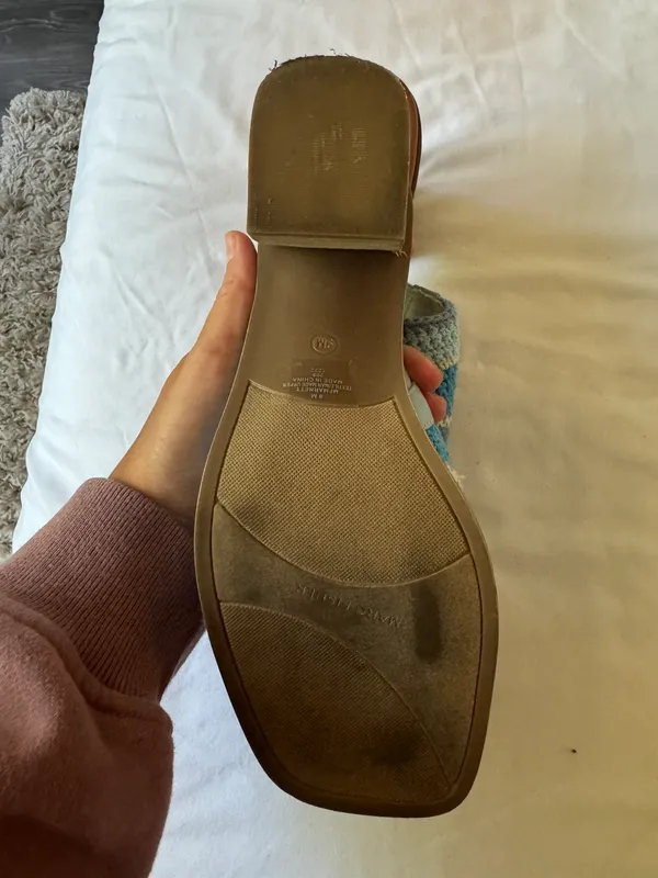Marc Fisher Block Heel - Image 4