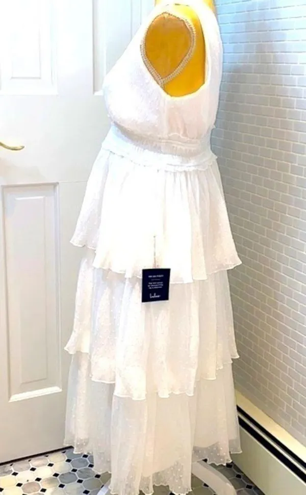 Lulus dreamy mood white Swiss dot tiered midi dress. Polyester. Size Small. - Image 6