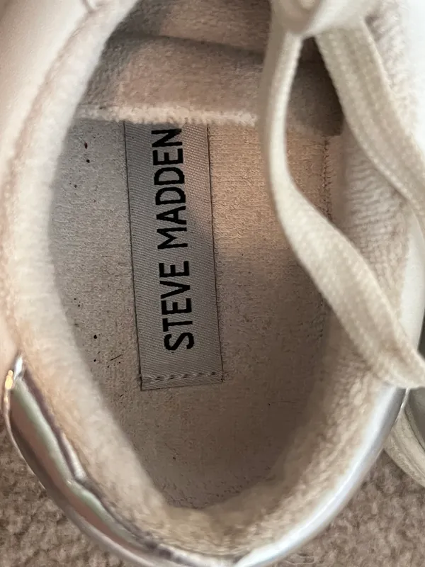 Steve Madden Sneakers - Image 2