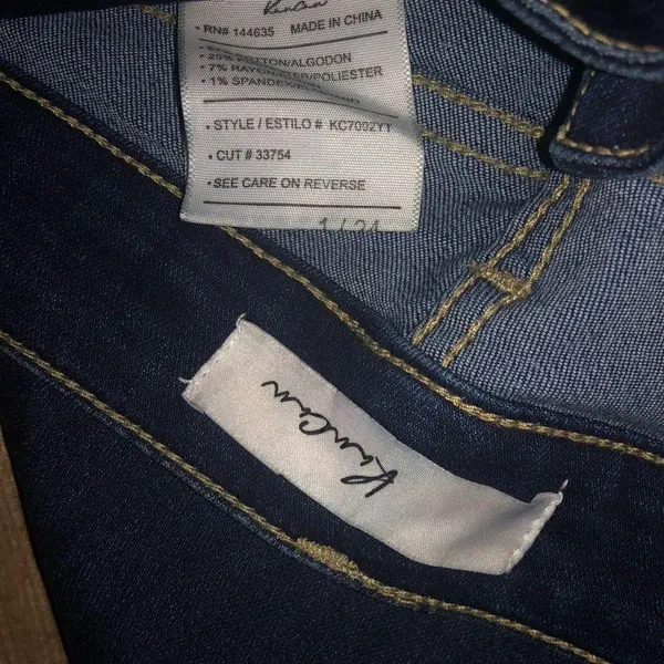 Kancan jeans size 1/24 NWOT - Image 4