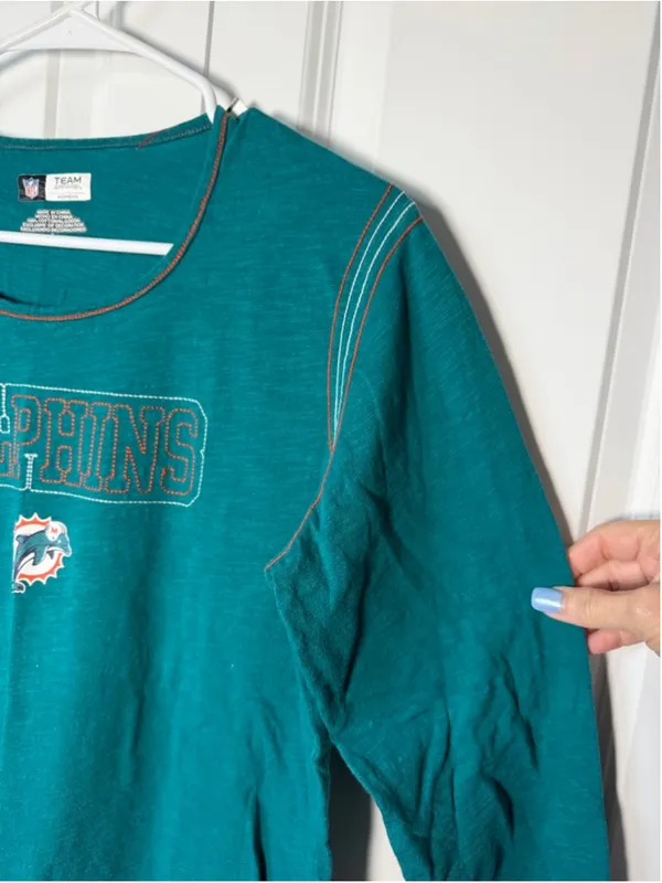 Team Apparel Teal Football Miami Dolphins Long Sleeve Tee L EUC - Image 4
