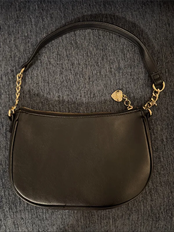 NWOT Juicy Couture Black Women’s Shoulder Bag with Gold Accent - Image 4